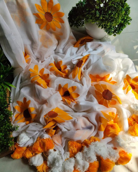 Elegant Linen Saree with Sunflower Print and Tassel Border – Lightweight Summer Wear