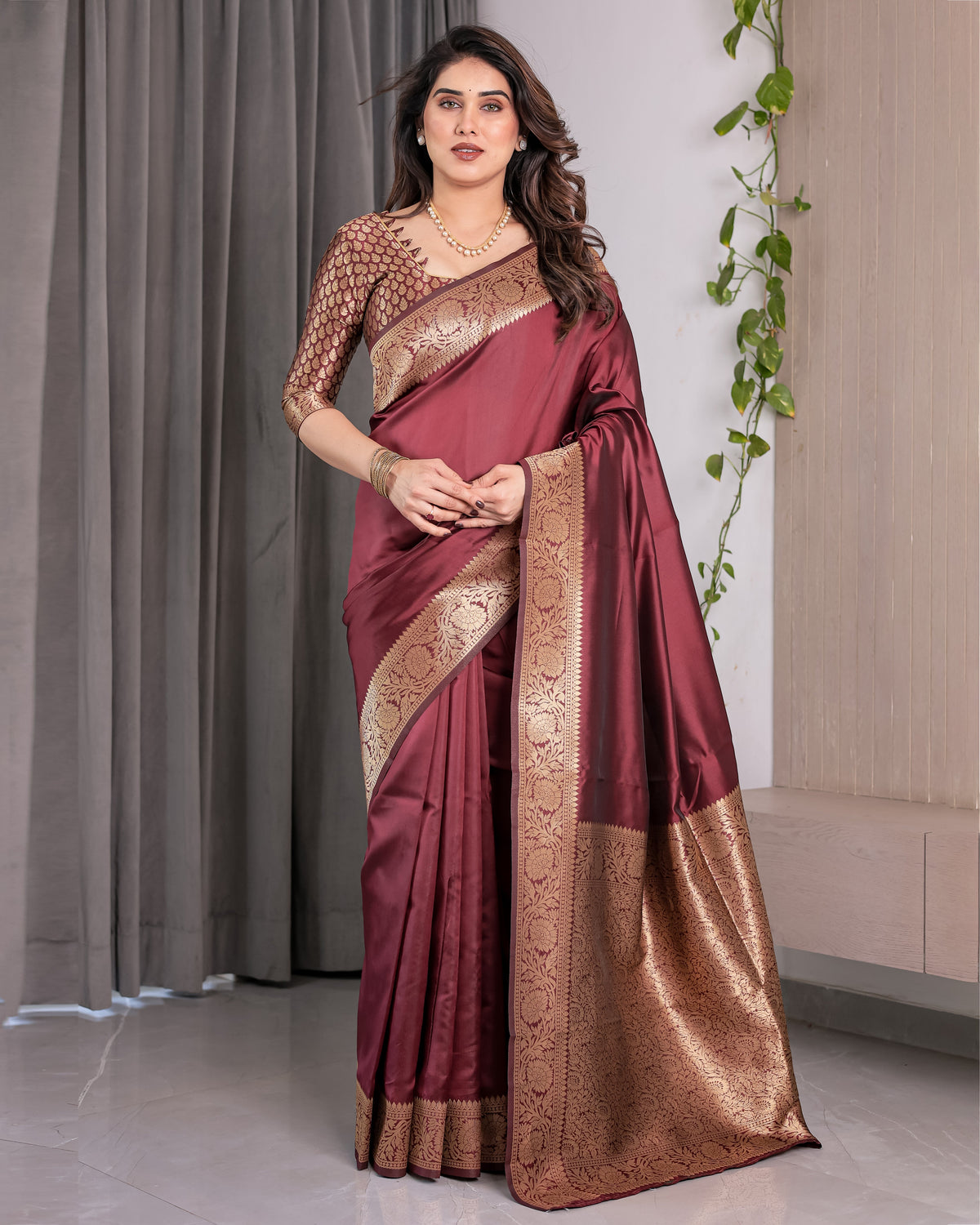 Wine Maroon Pure Kanjivaram Silk Saree with Grand Floral Zari Border & Pallu – 5.5m Saree + 0.8m Blouse Piece