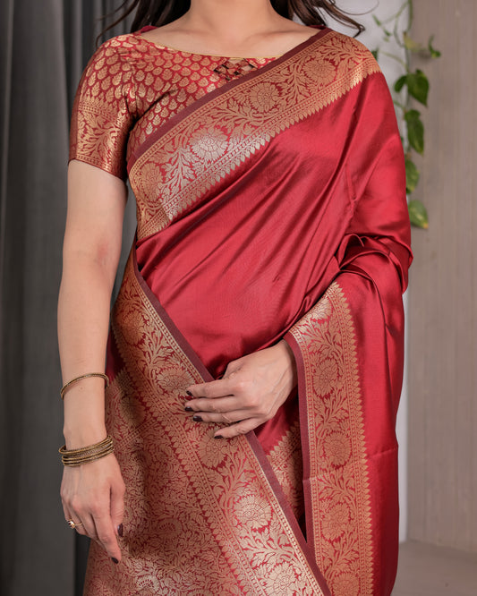 Rust Red Pure Kanjivaram Silk Saree with Intricate Floral Golden Zari Border & Blouse – 5.5m Saree + 0.8m Blouse Piece