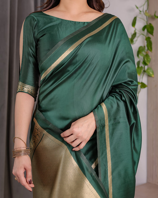 Emerald Green Soft Kanjivaram Silk Saree with Golden Zari Border & Rich Pallu | 5.5m Saree + 0.8m Blouse Piece